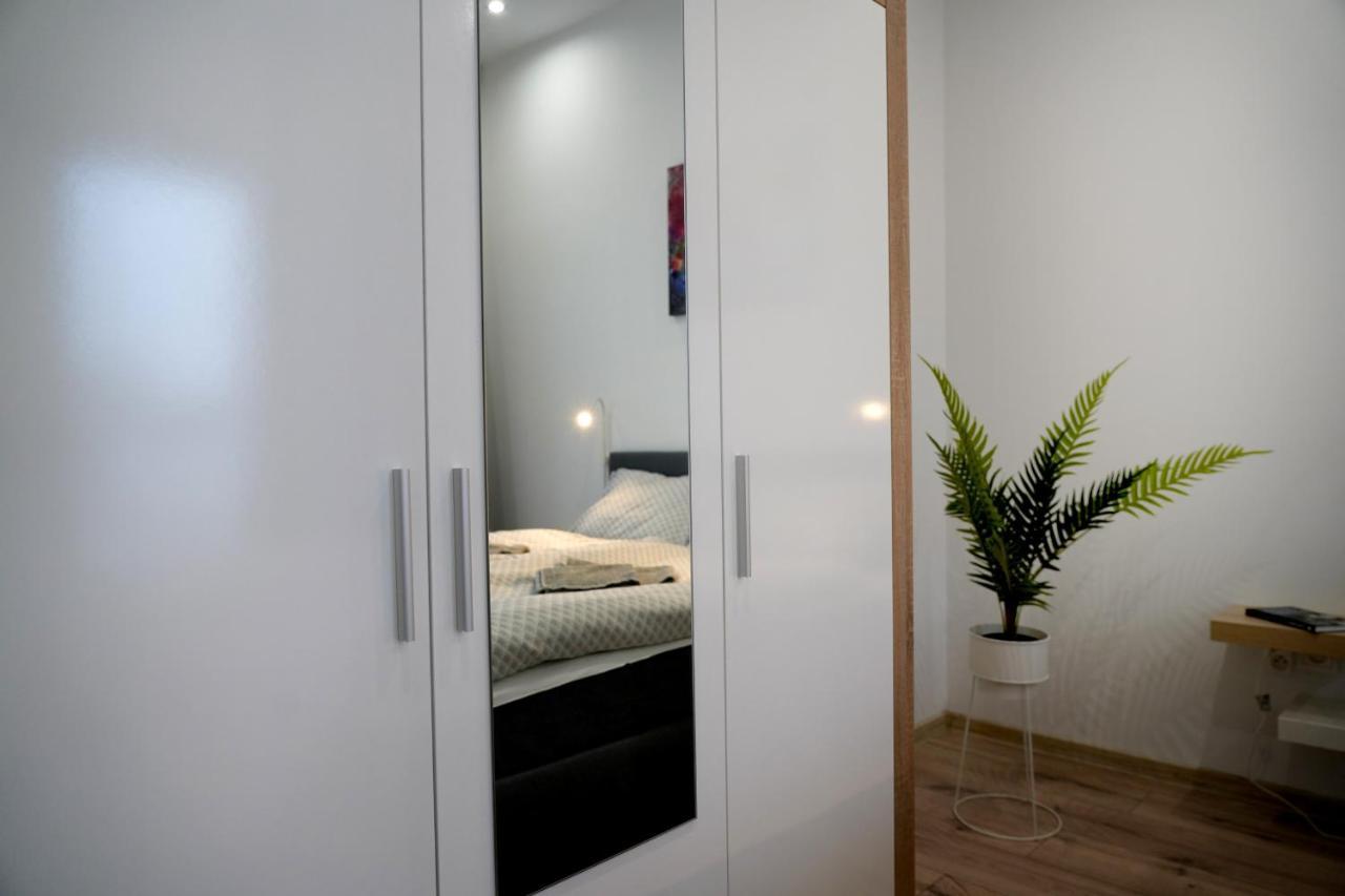 Apartman Zuzana Nesvady Екстериор снимка
